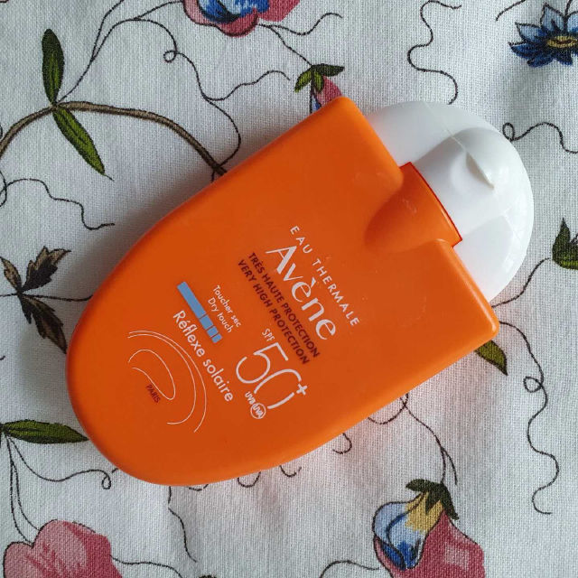 ضد آفتاب فلوییدی رفلکس اون (Avène Reflexe Solaire SPF 50+)