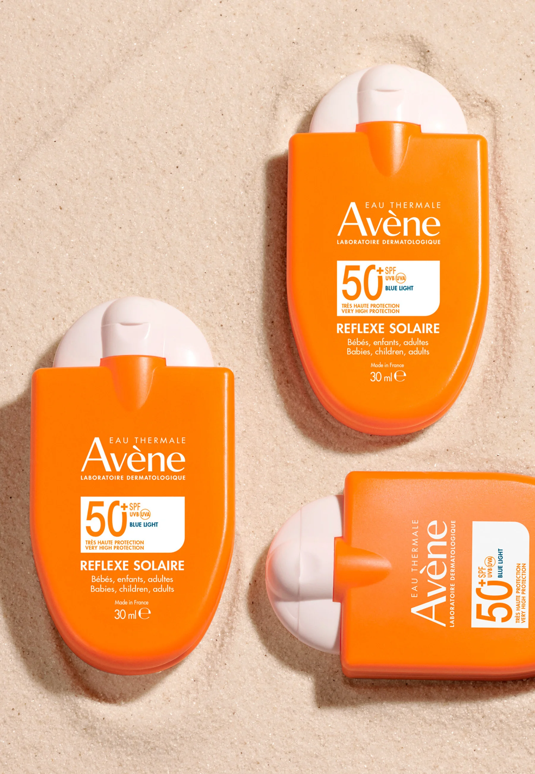 ضد آفتاب فلوییدی رفلکس اون (Avène Reflexe Solaire SPF 50+) روی شن